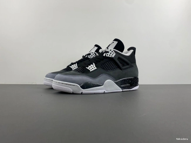 TBkick 4 Fear Jordan FQ8138-002 Air 0729